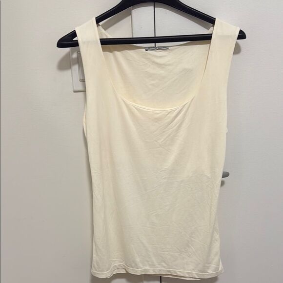 Zara Collection Sleeveless Off White Tank Top. Size Medium. - Picture 1 of 5